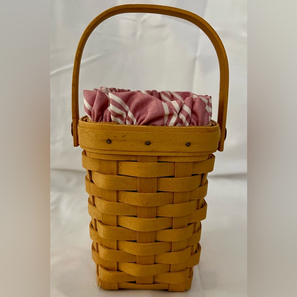 Longaberger 1998 Horizon of Hope small Breast Cancer Awareness Basket